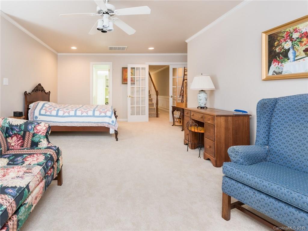 4833 Nora's Path Road Charlotte, NC 28226 - Photo 30 of 34