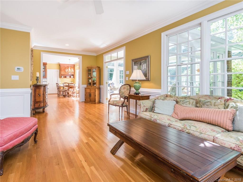4833 Nora's Path Road Charlotte, NC 28226 - Photo 4 of 34