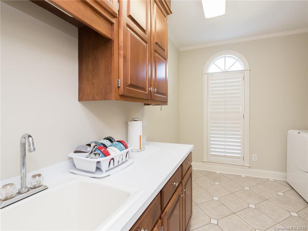 4833 Nora's Path Road Charlotte, NC 28226 - Photo 32 of 34