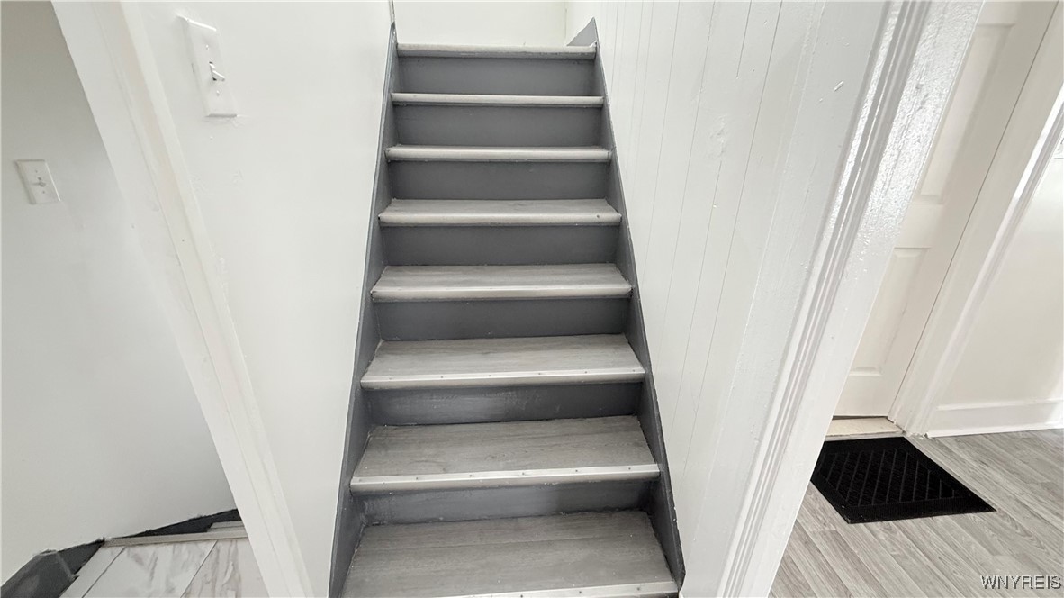 145 Kilhoffer Street Buffalo, NY 14211 - Photo 26 of 39