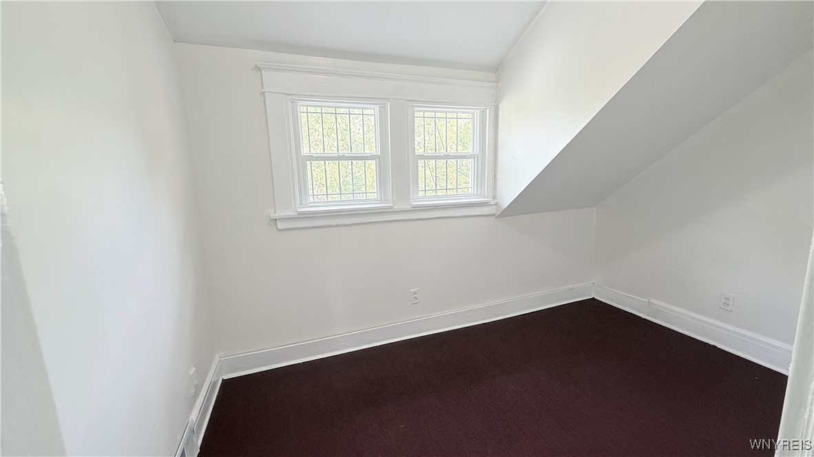 145 Kilhoffer Street Buffalo, NY 14211 - Photo 31 of 39