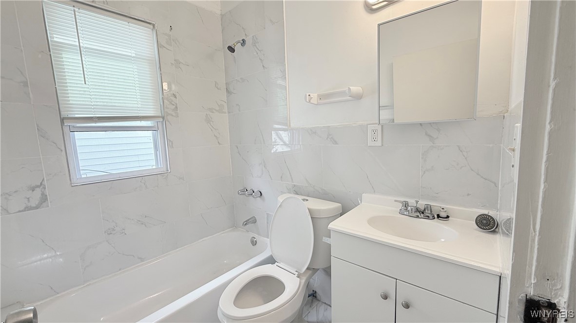 145 Kilhoffer Street Buffalo, NY 14211 - Photo 35 of 39