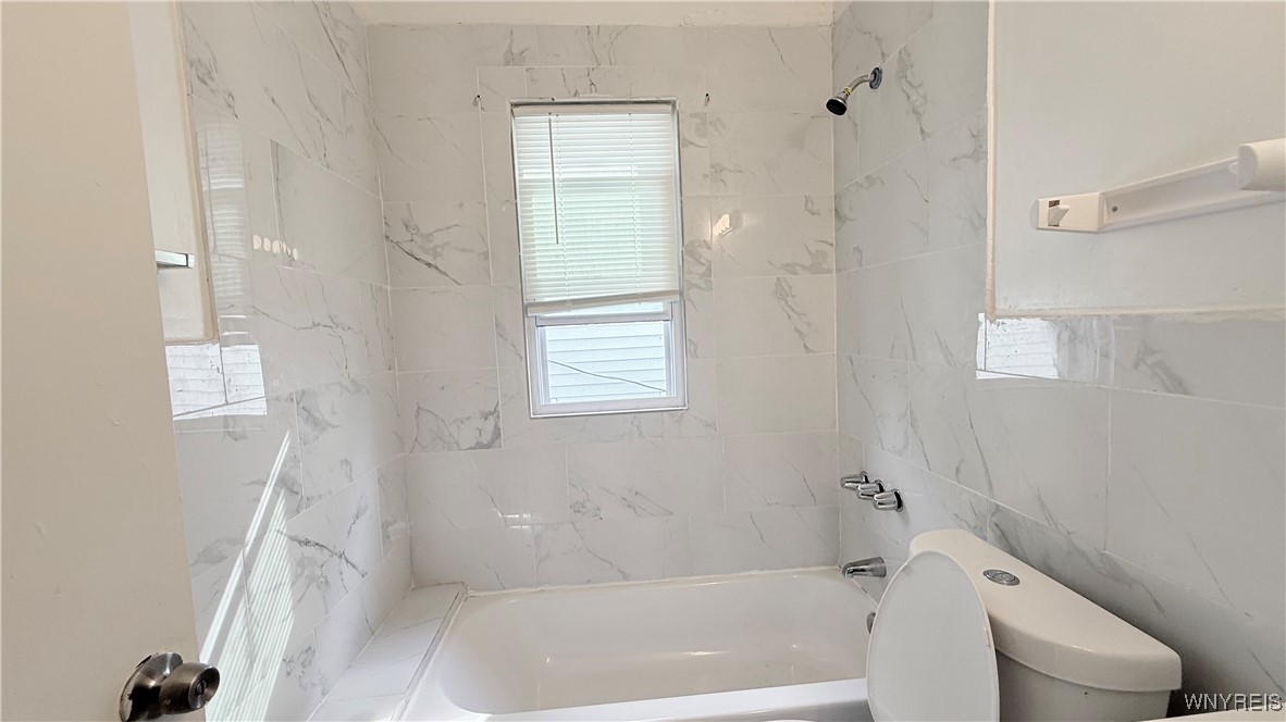 145 Kilhoffer Street Buffalo, NY 14211 - Photo 36 of 39