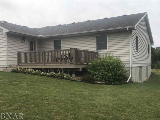 9563 Clintonia Road Clinton, IL 61727 - Photo 35 of 45 a front view of a house with garden