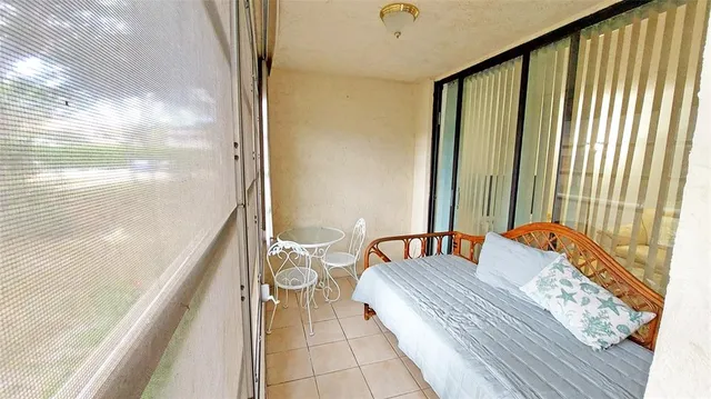 $1,400 | 367 South Federal Highway, Unit B105, Deerfield Beach, FL 33441