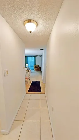 $1,400 | 367 South Federal Highway, Unit B105, Deerfield Beach, FL 33441