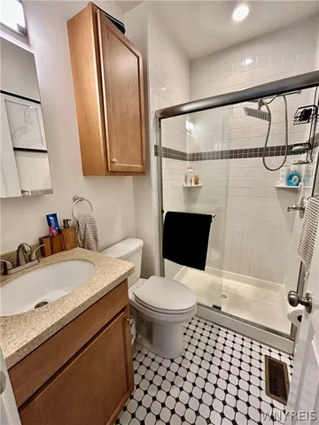 $1,100 | 307 Summer Street, Unit 8, Buffalo, NY 14222