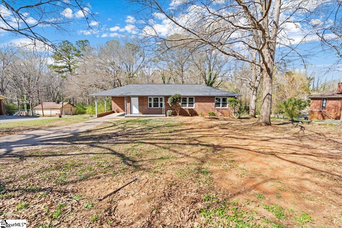 2801 Leftwich Lane Anderson, SC 29621 - Photo 2 of 32