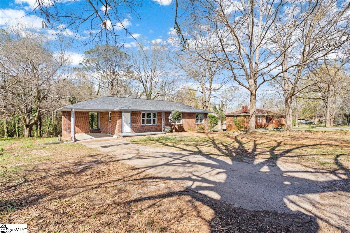 2801 Leftwich Lane Anderson, SC 29621 - Photo 4 of 32