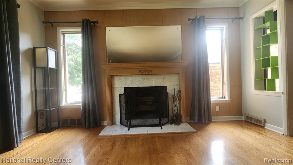 821 Pemberton Road Grosse Pointe, MI 48230 - Photo 10 of 68 Gallery Image 10