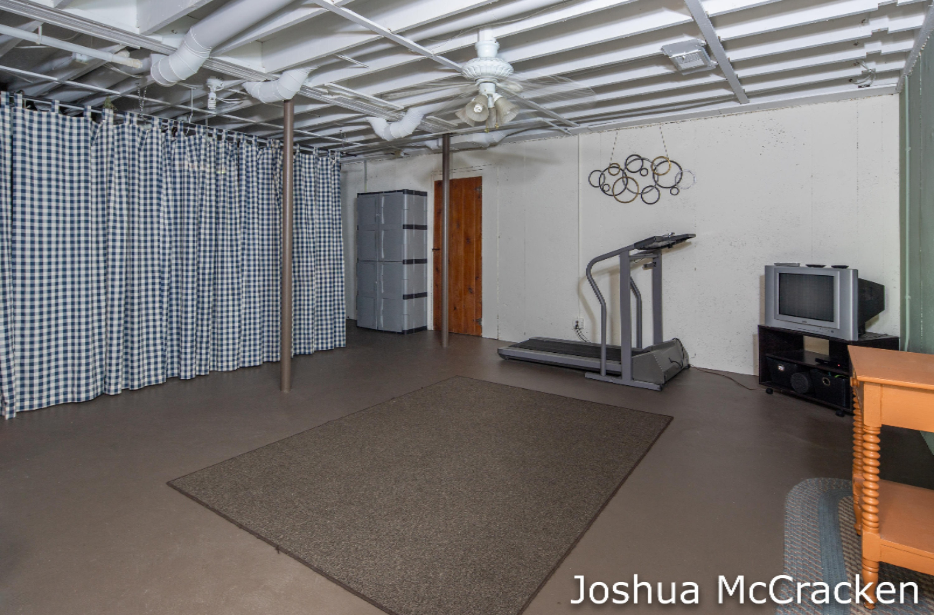407 Dakota Drive Northwest Grand Rapids, MI 49544 - Photo 17 of 24 Joshua McCracken-Dakota Drive NW GR-19