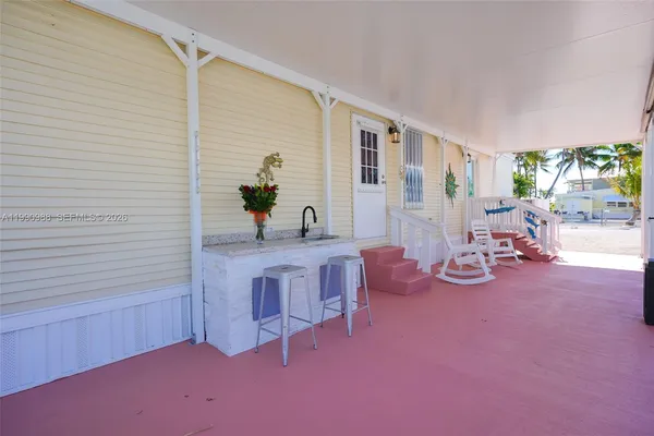 $2,800 | 112 Tweedy Pie Terrace, Unit 112, Key Largo, FL 33037