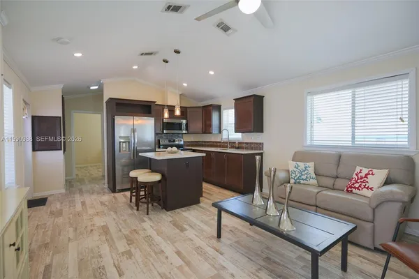 $2,800 | 112 Tweedy Pie Terrace, Unit 112, Key Largo, FL 33037