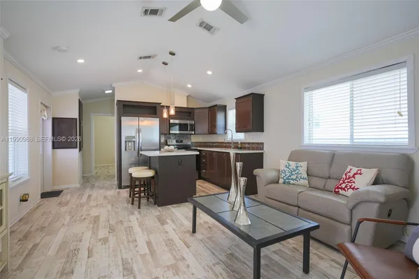 $2,800 | 112 Tweedy Pie Terrace, Unit 112, Key Largo, FL 33037