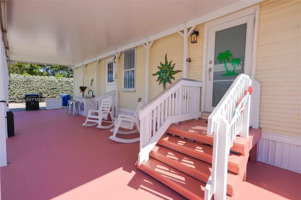 $2,800 | 112 Tweedy Pie Terrace, Unit 112, Key Largo, FL 33037