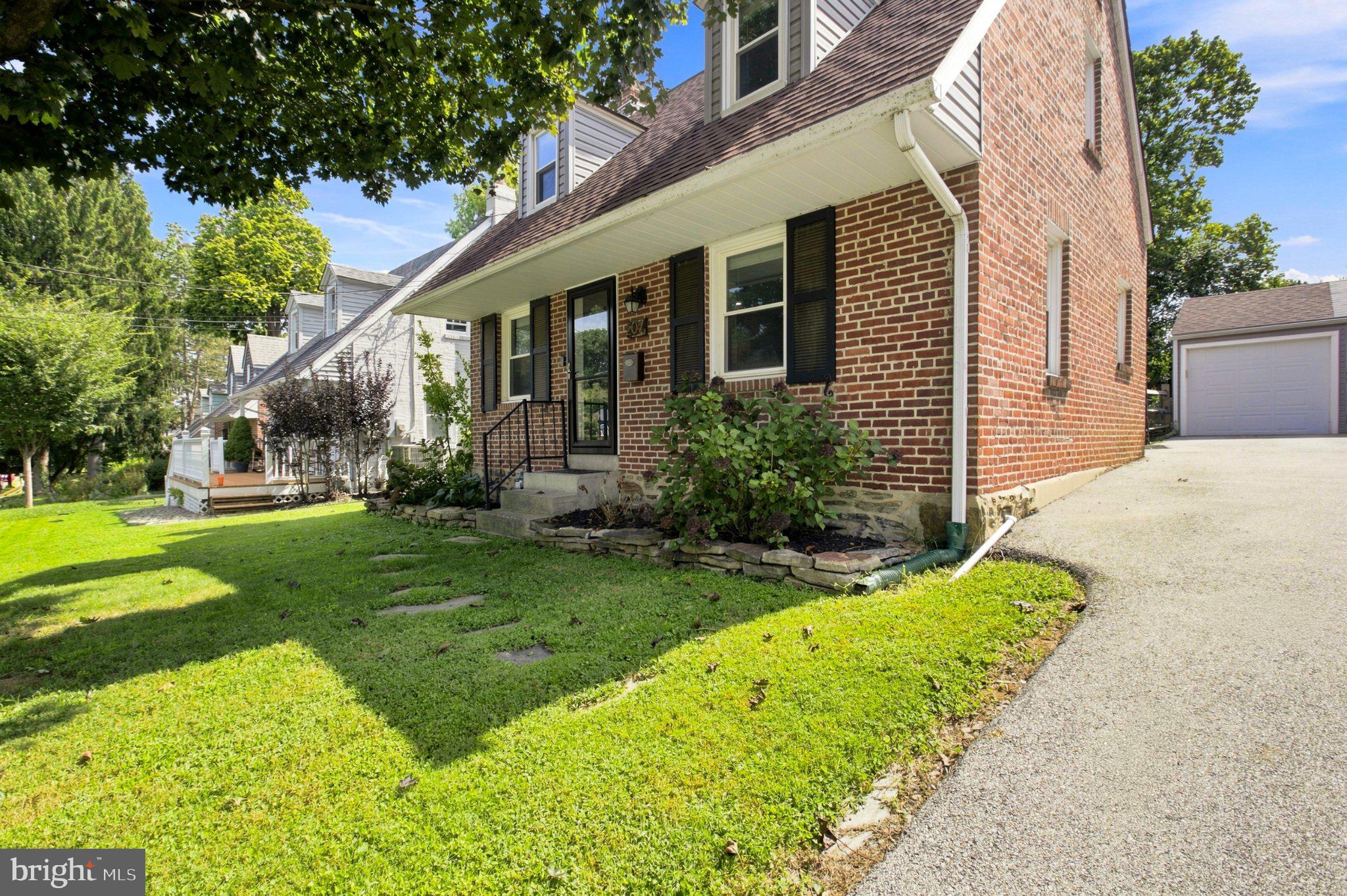 207 Sandy Bank Road Media, PA 19063 - Photo 2 of 21 Gallery Image 2