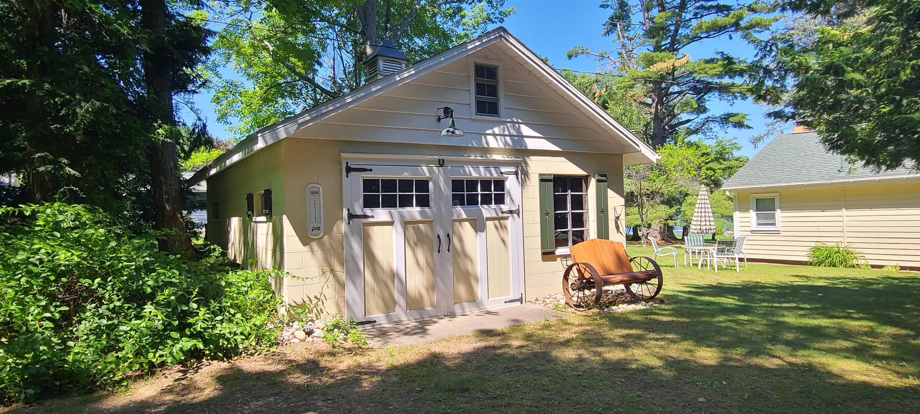 3631 West Cedar Lake Road Greenbush, MI 48738 - Photo 2 of 19