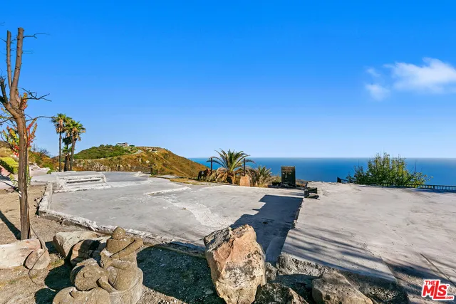 an outdoor view with patio