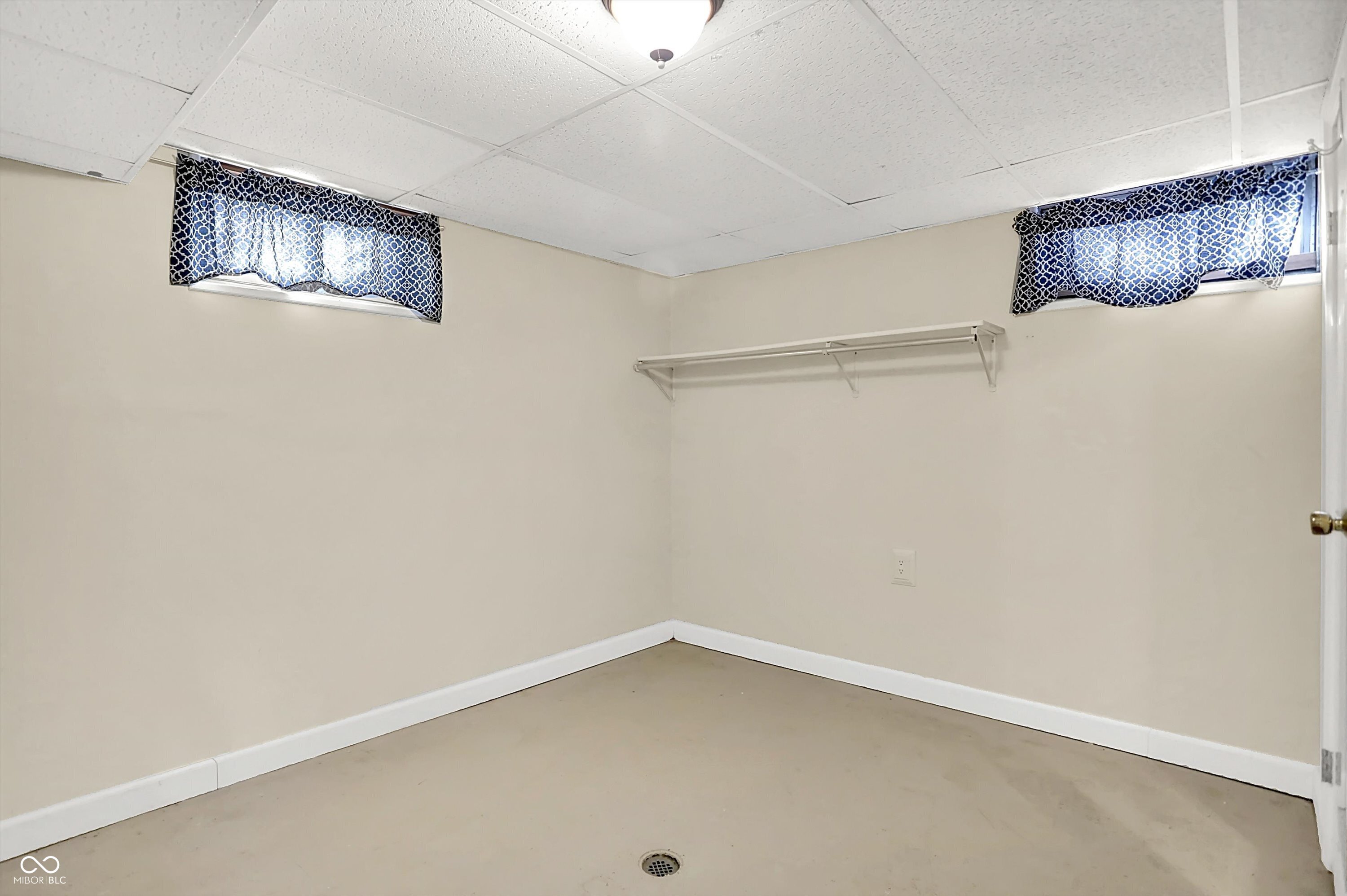 37 Maxwell Road Indianapolis, IN 46217 - Photo 29 of 42 Gallery Image 29