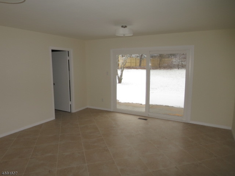 6 Flower Road Somerset, NJ 08873 - Photo 8 of 17
