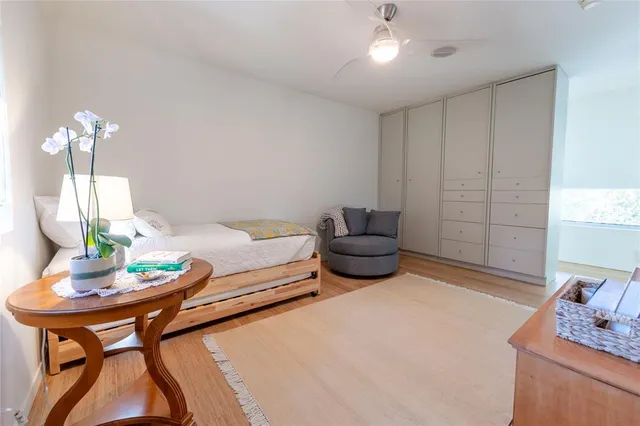 $1,395,000 | 709 Kessler Woods Trail, Dallas, TX 75208