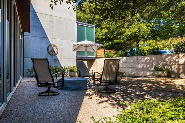 $1,395,000 | 709 Kessler Woods Trail, Dallas, TX 75208