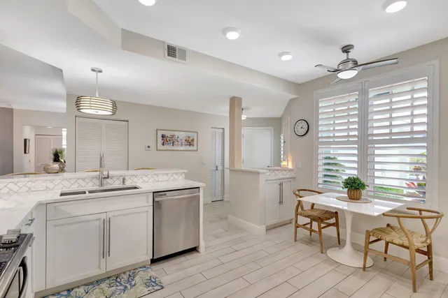 $1,397,000 | 204 Mainsail Circle, Jupiter, FL 33477