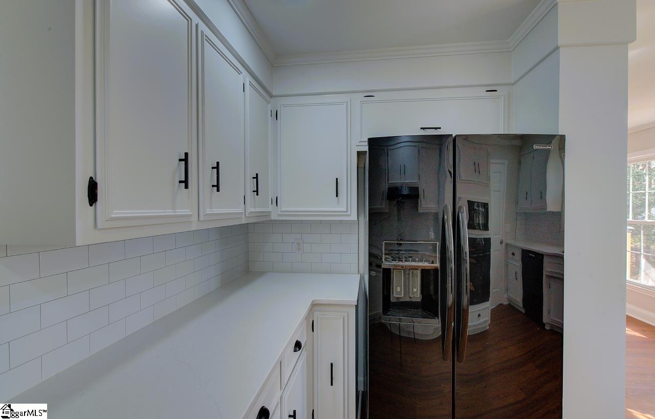 206 Stone Ridge Road Greer, SC 29650 - Photo 12 of 45 Gallery Image 12