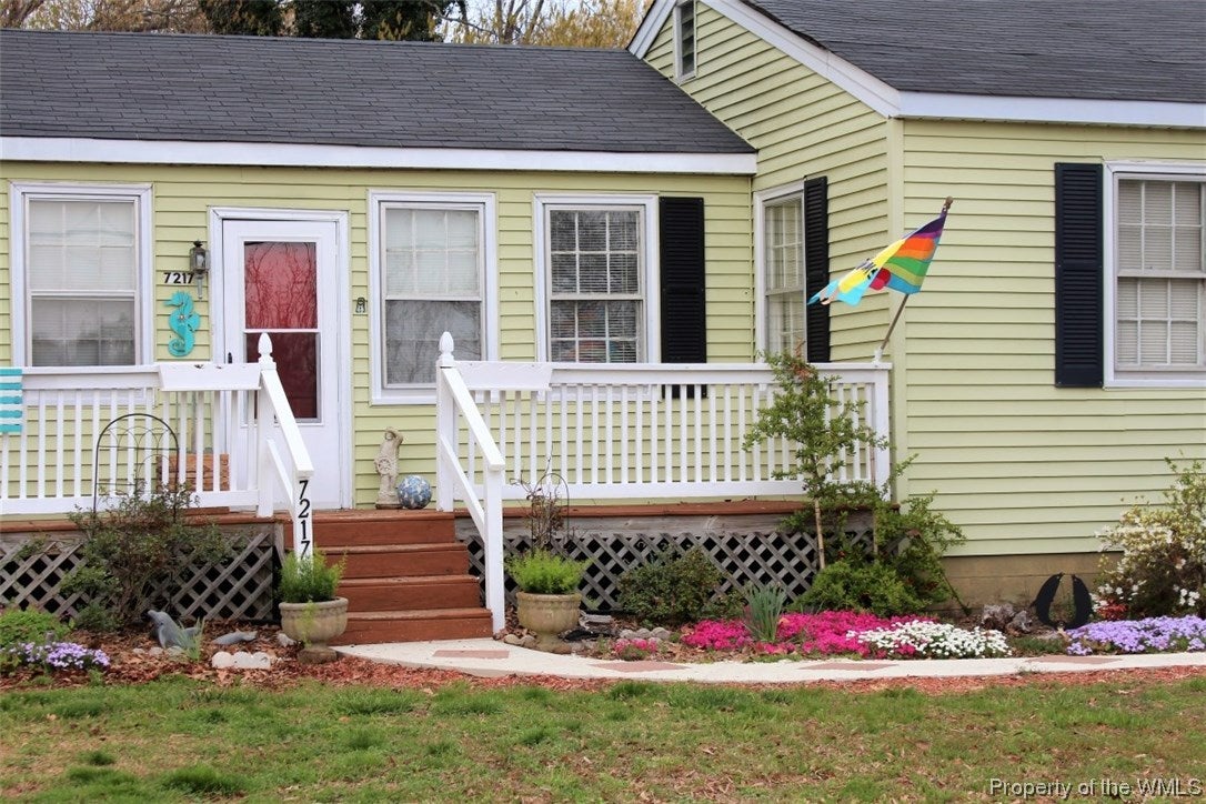 7217 Bray Road Hayes, VA 23072 - Photo 9 of 18 Gallery Image 9