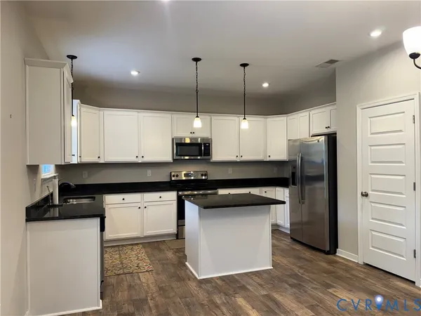 $2,800 | 2413 Elkview Drive, North Chesterfield, VA 23236