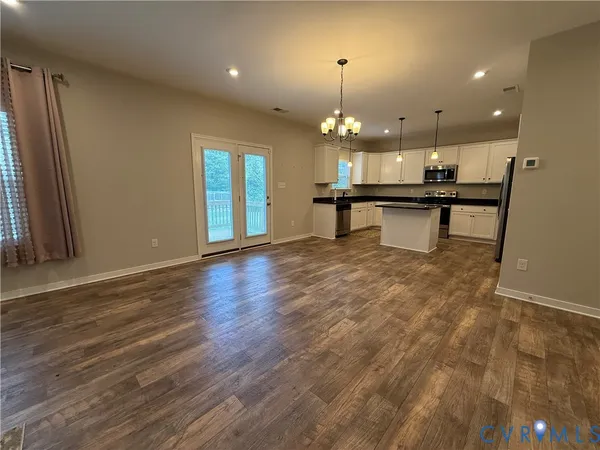 $2,800 | 2413 Elkview Drive, North Chesterfield, VA 23236