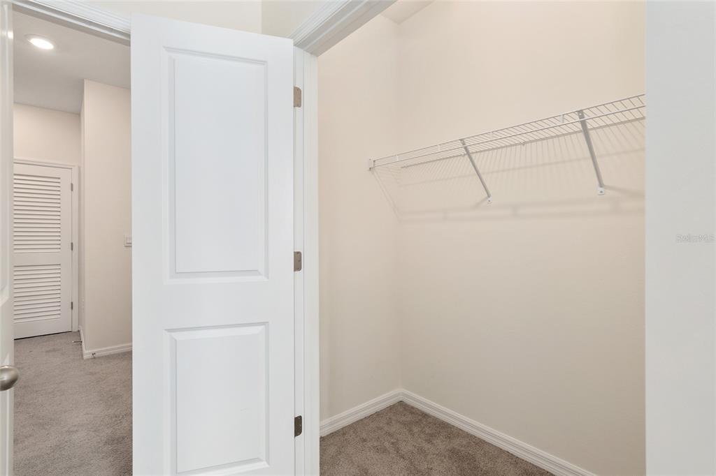 13818 Northwest 9th Road Newberry, FL 32669 - Photo 43 of 56 a small space with a shower