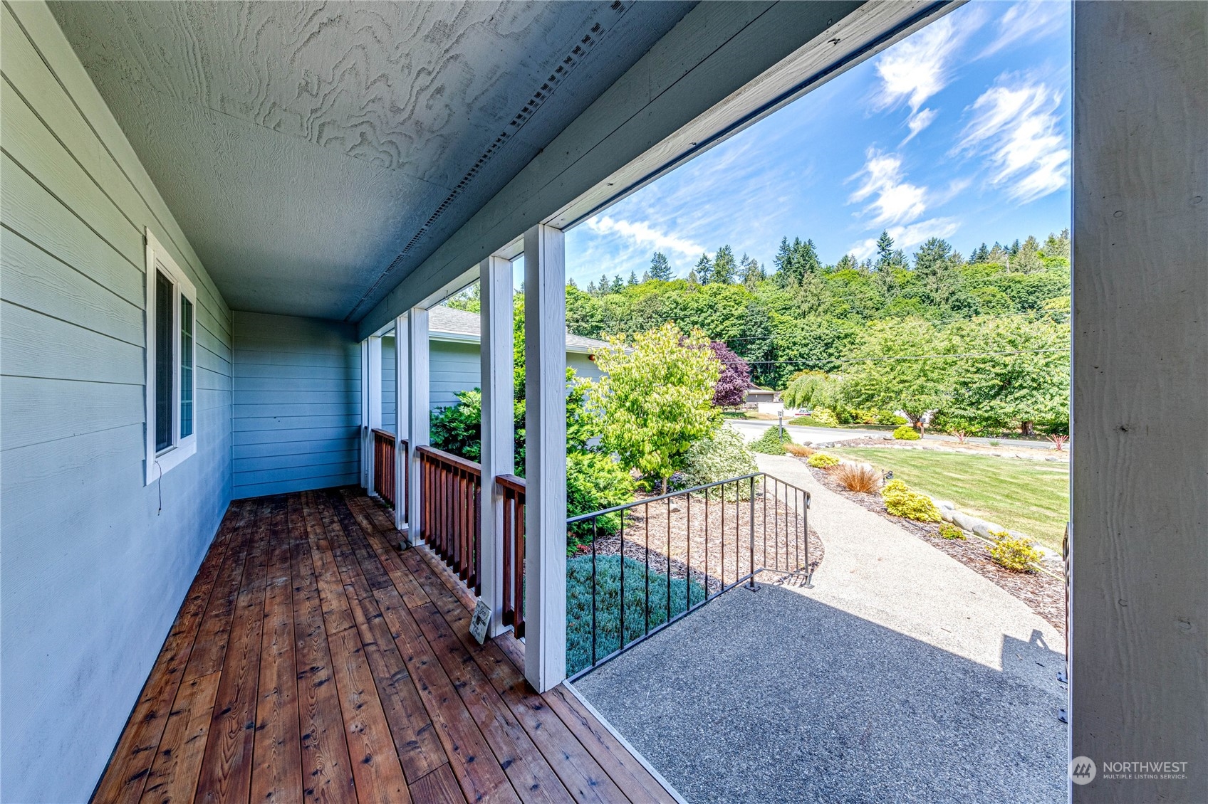 131 South Ridge View Drive Port Angeles, WA 98362 - Photo 4 of 40 Gallery Image 4