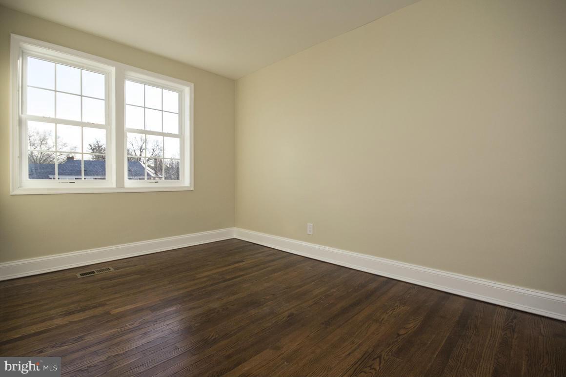 7138 Heathfield Road Baltimore, MD 21212 - Photo 22 of 27 Bedroom (Master)