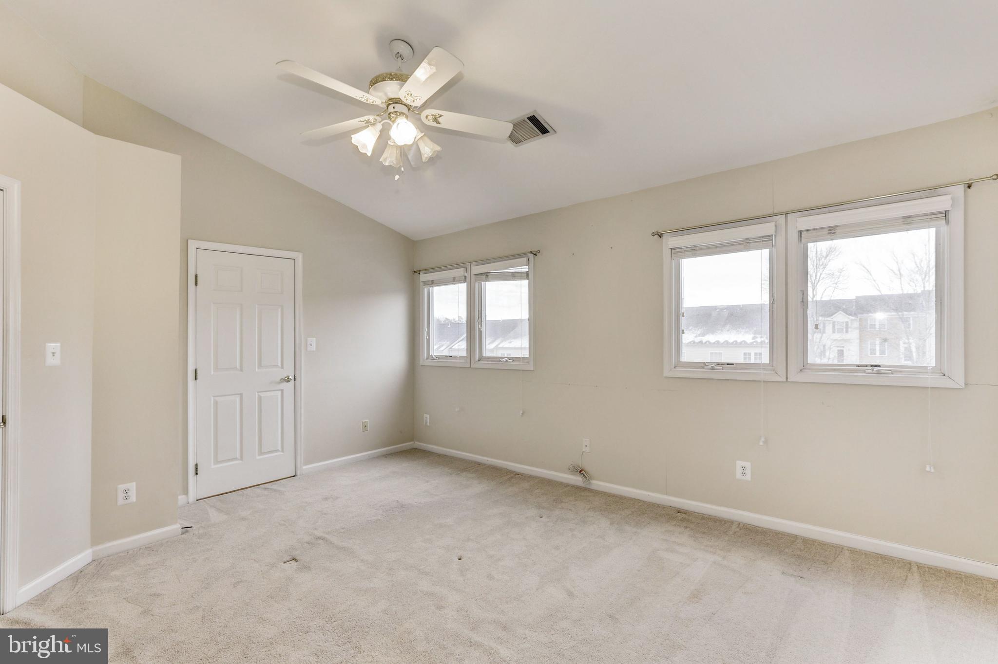 14367 Cedar Ky Landing Centreville, VA 20121 - Photo 23 of 52