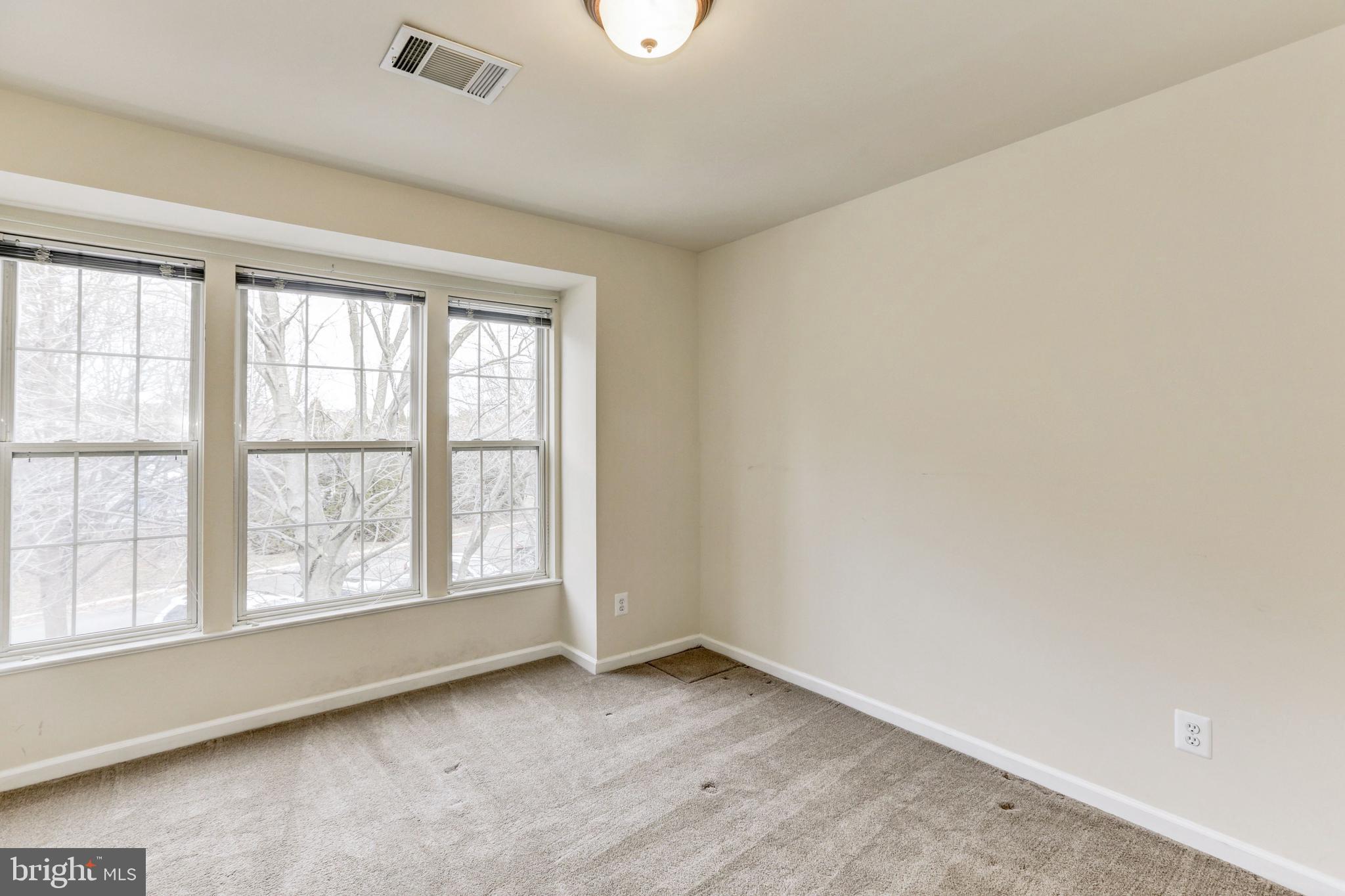 14367 Cedar Ky Landing Centreville, VA 20121 - Photo 34 of 52