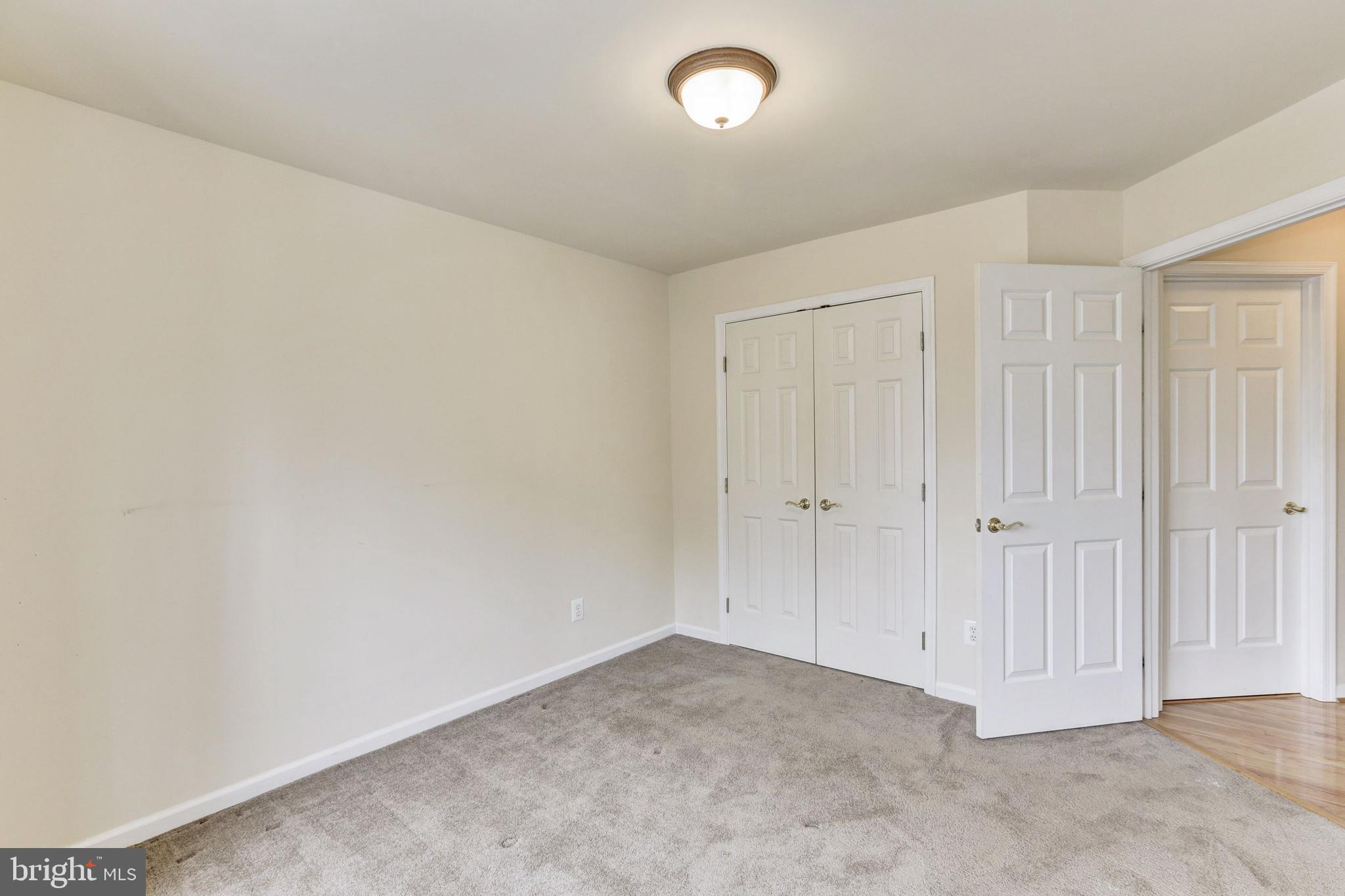 14367 Cedar Ky Landing Centreville, VA 20121 - Photo 35 of 52