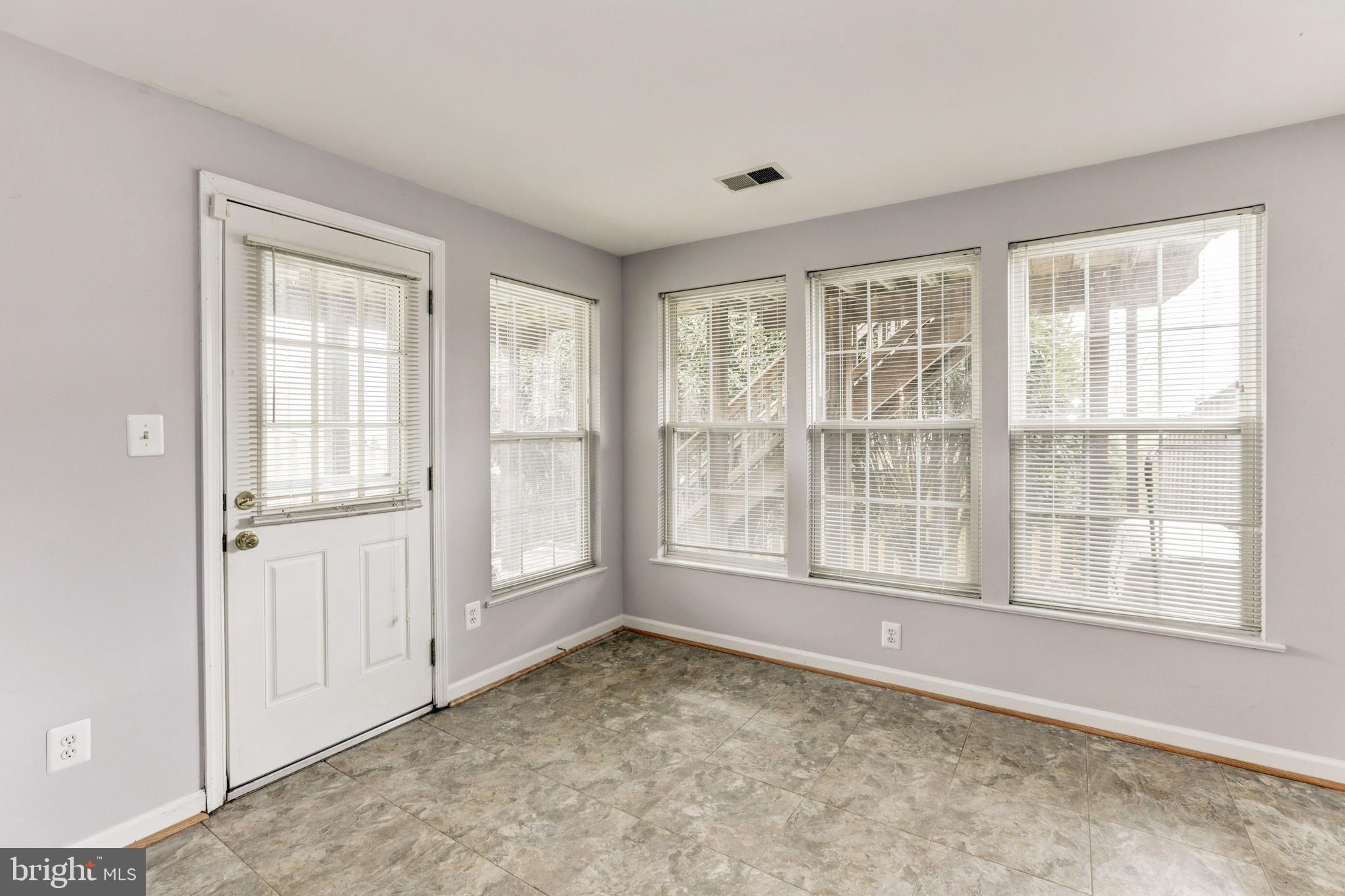 14367 Cedar Ky Landing Centreville, VA 20121 - Photo 41 of 52