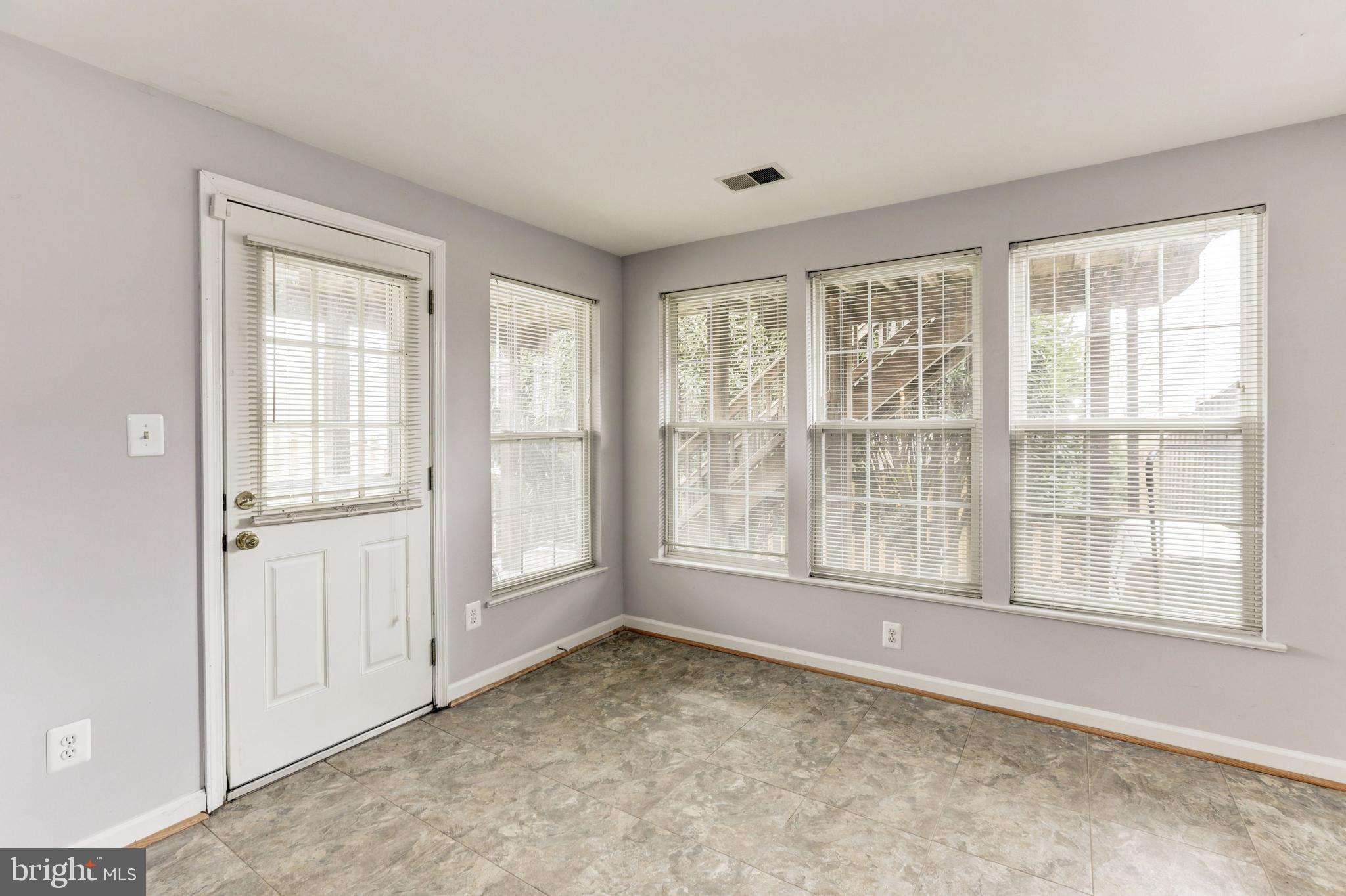 14367 Cedar Ky Landing Centreville, VA 20121 - Photo 42 of 52