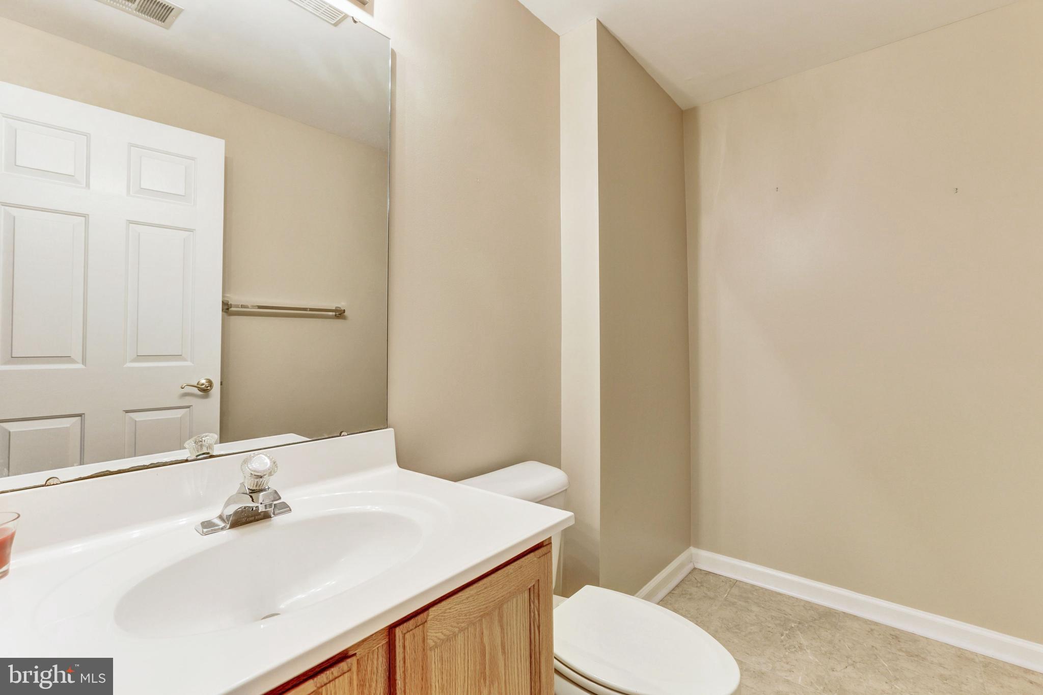 14367 Cedar Ky Landing Centreville, VA 20121 - Photo 45 of 52