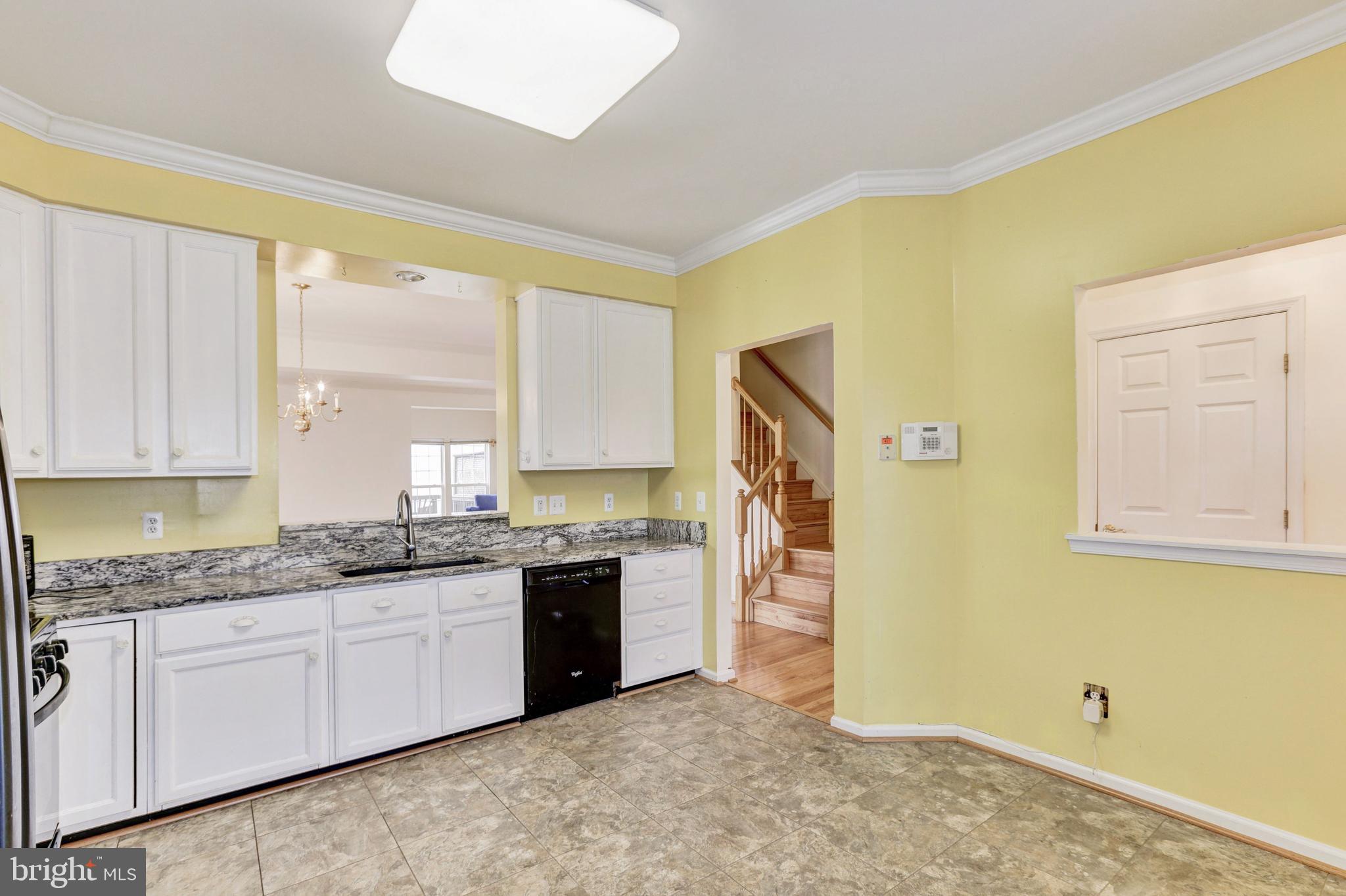 14367 Cedar Ky Landing Centreville, VA 20121 - Photo 9 of 52