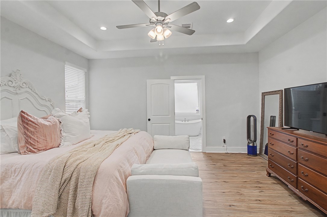 3555 Chantilly Path Bryan, TX 77808 - Photo 16 of 36