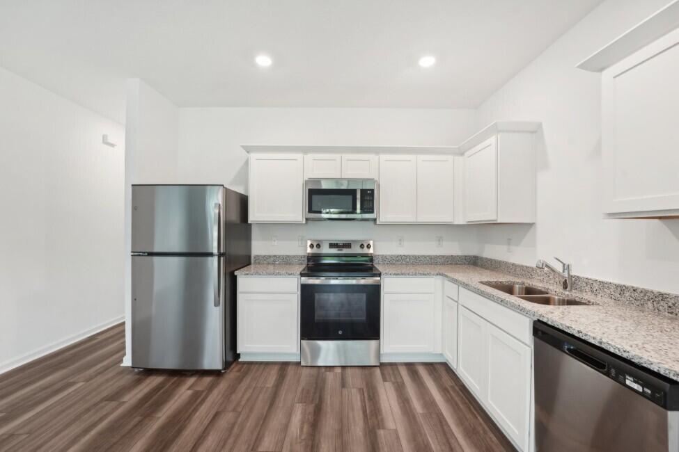 472 Colchester Court Moncks Corner, SC 29461 - Photo 6 of 25 PHOTO OF SIMILAR HOME