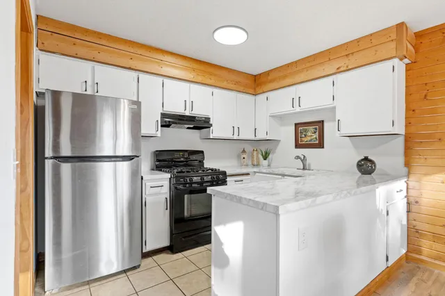 $274,900 | 13573 Everton Avenue, Apple Valley, MN 55124