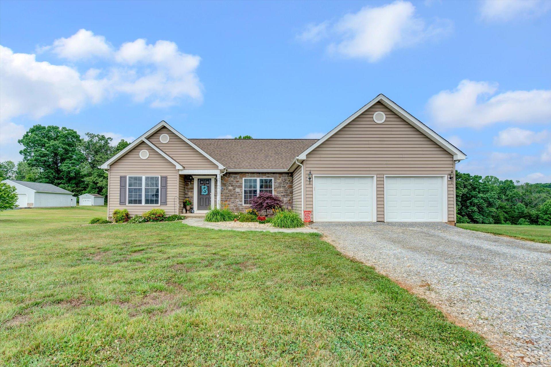 3597 Green Level Road Rocky Mount, VA 24151 - Photo 1 of 39 01-061020210098