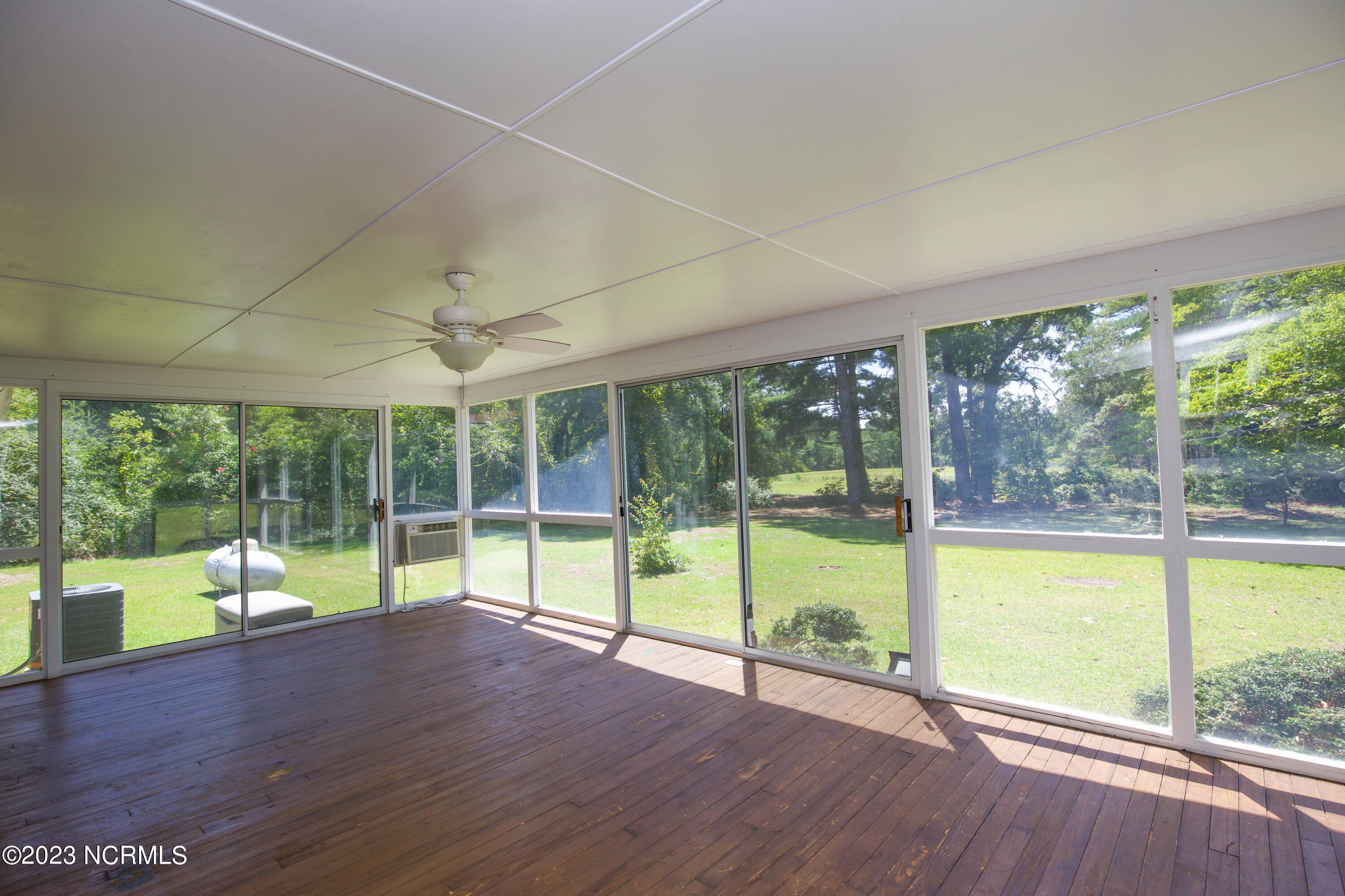 2560 Lobelia Road Vass, NC 28394 - Photo 40 of 52 2560 Lobelia Rd-37