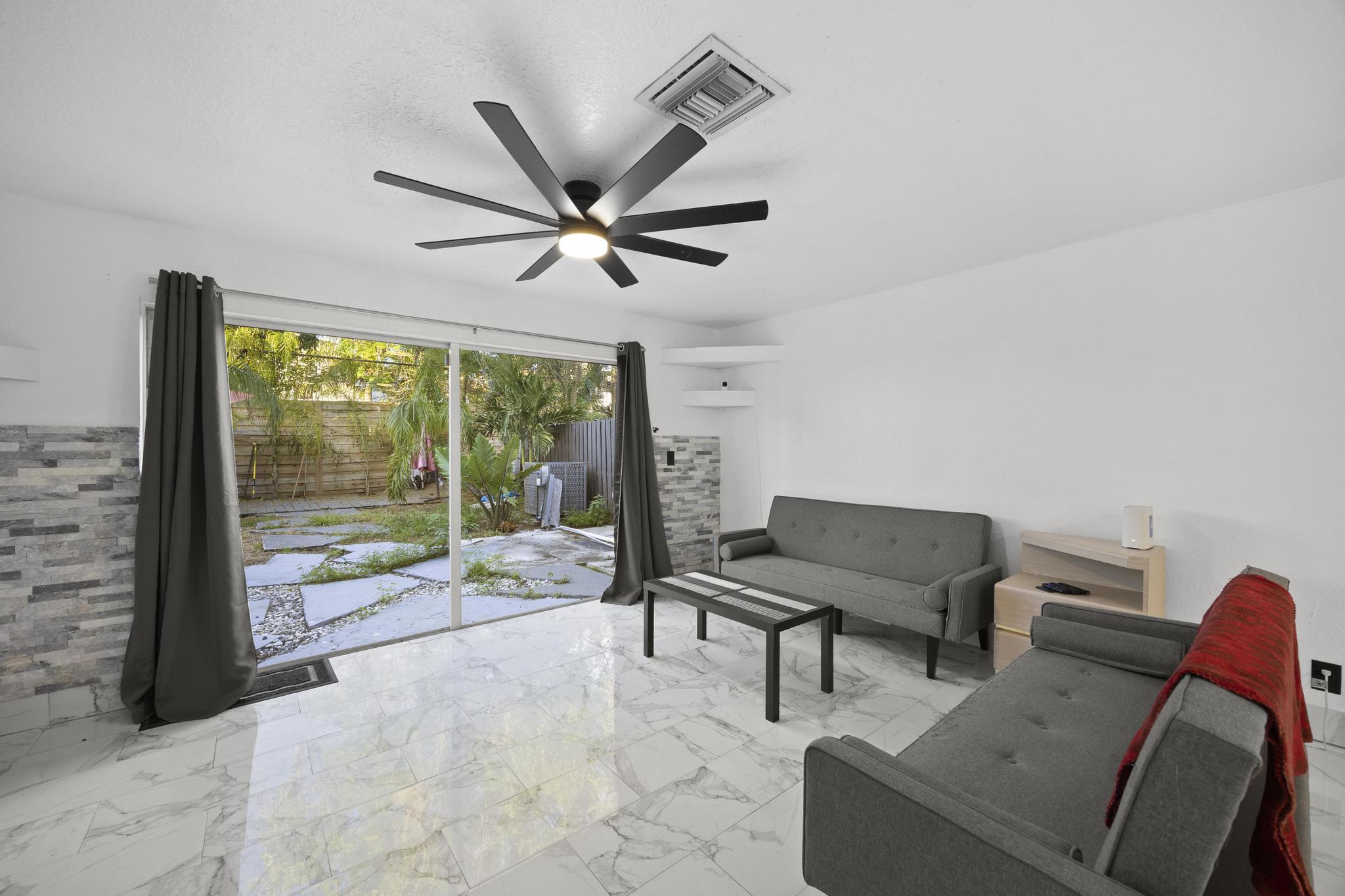 4337 Springfield Street Lake Worth Beach, FL 33461 - Photo 21 of 34 453A6990