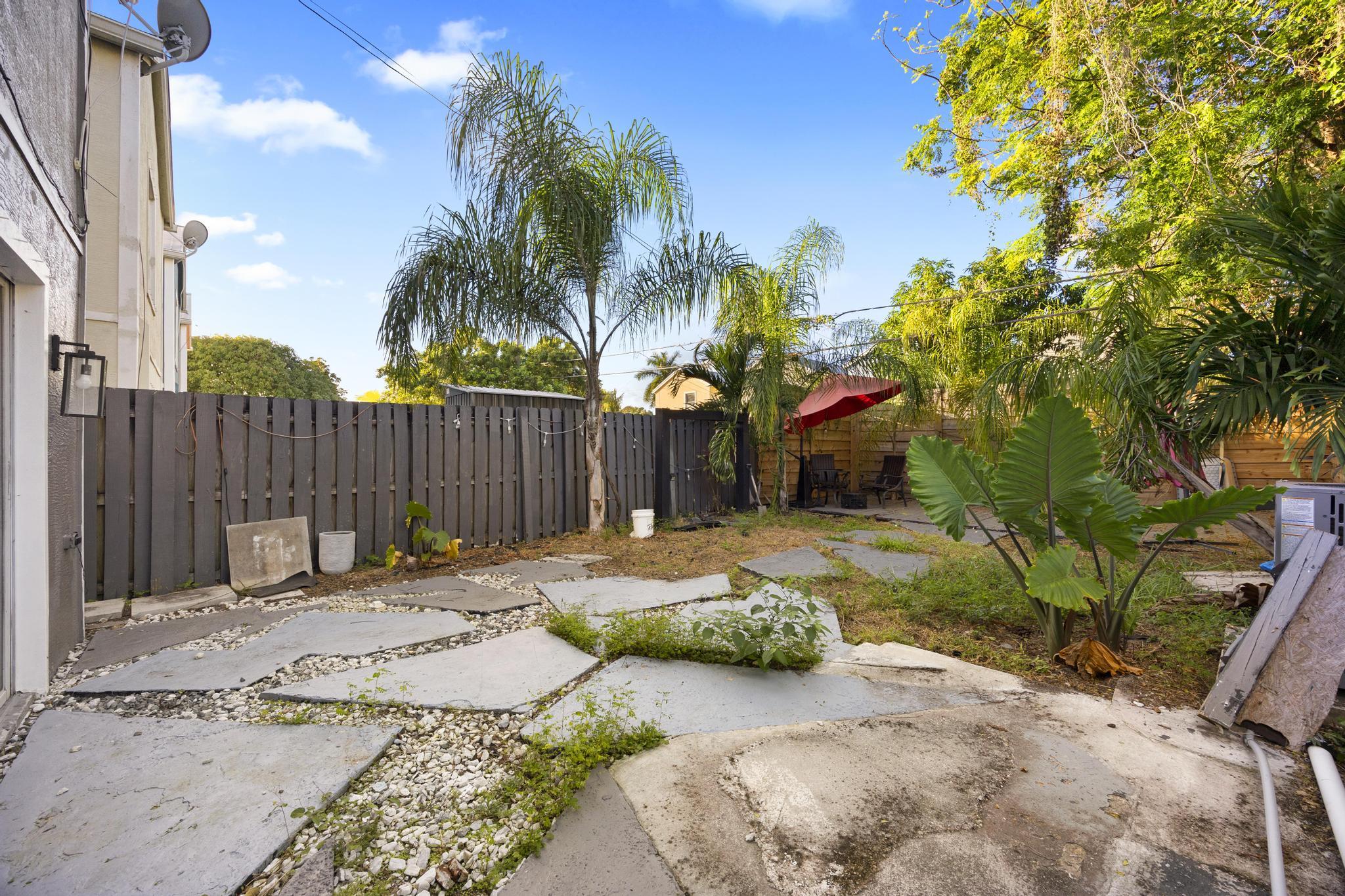 4337 Springfield Street Lake Worth Beach, FL 33461 - Photo 23 of 34 453A6895