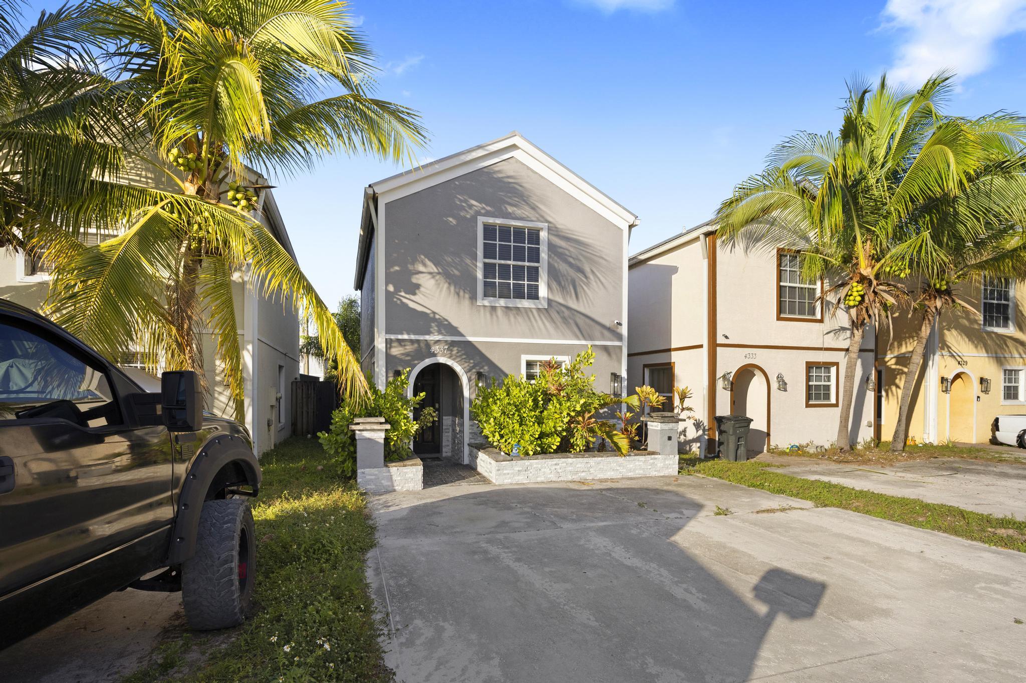 4337 Springfield Street Lake Worth Beach, FL 33461 - Photo 27 of 34 453A6885