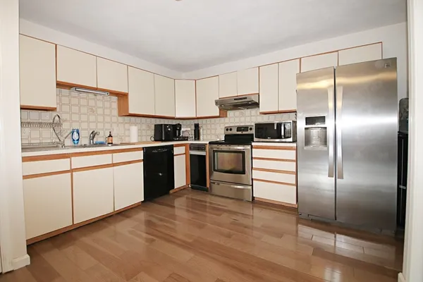 $425,000 | 9 Thomas Street, Unit C7, Saugus, MA 01906